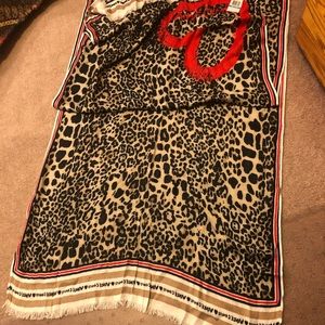 Scarf Vince Camuto NEW